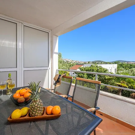 Apartment Tina Rogoznica (Sibenik-Knin)