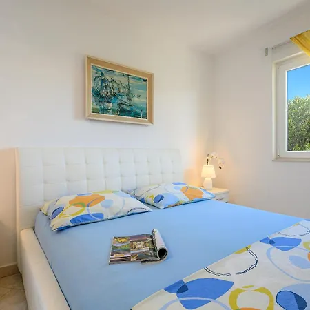 Apartament Tina Rogoznica (Sibenik-Knin)