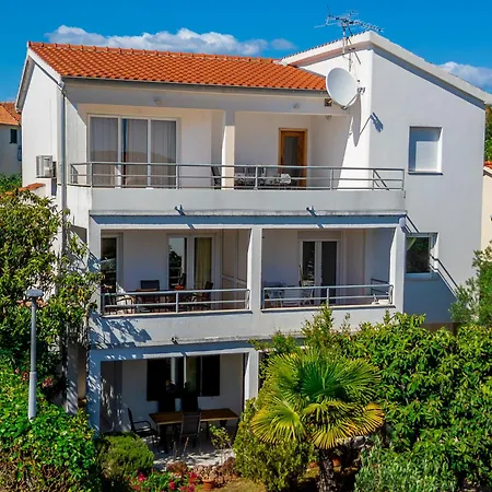 Apartmán Tina *