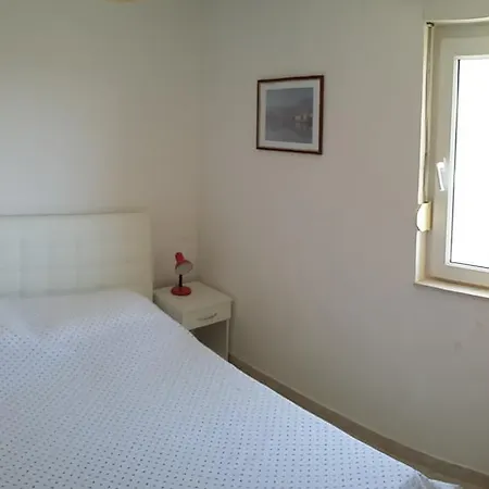 Apartment Tina