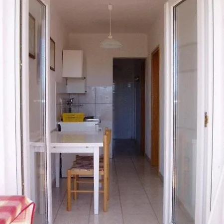 Tina Apartment *