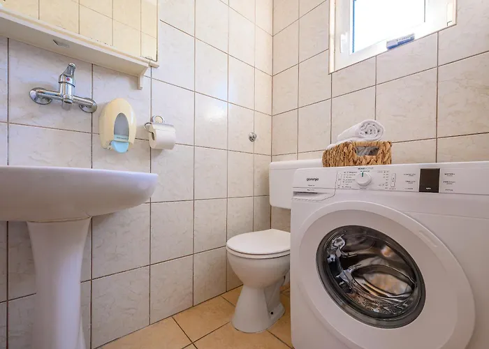 Tina Rogoznica (Sibenik-Knin)