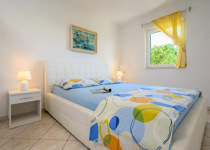 Tina * Rogoznica (Sibenik-Knin)